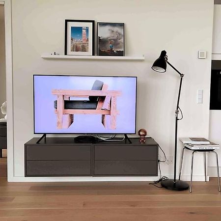 Apartament Bo Med Stil Og Udsigt Til Aarhus Lystbadehavn Zewnętrze zdjęcie