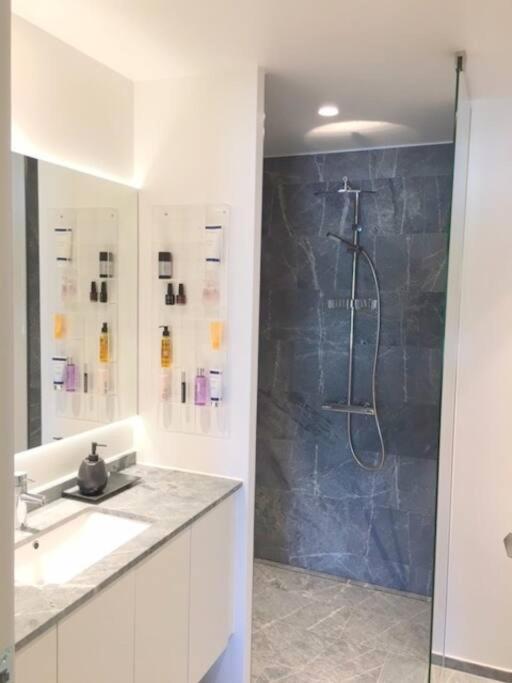 Apartament Bo Med Stil Og Udsigt Til Aarhus Lystbadehavn Zewnętrze zdjęcie