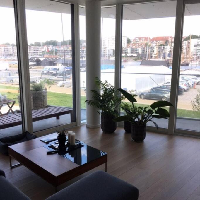 Apartament Bo Med Stil Og Udsigt Til Aarhus Lystbadehavn Zewnętrze zdjęcie